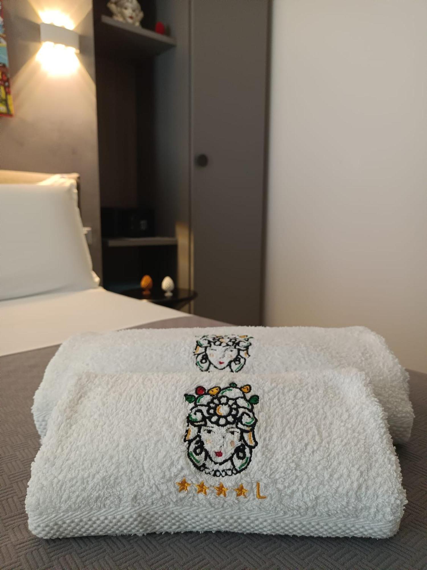 Sikelia Superior Rooms Milazzo Kültér fotó